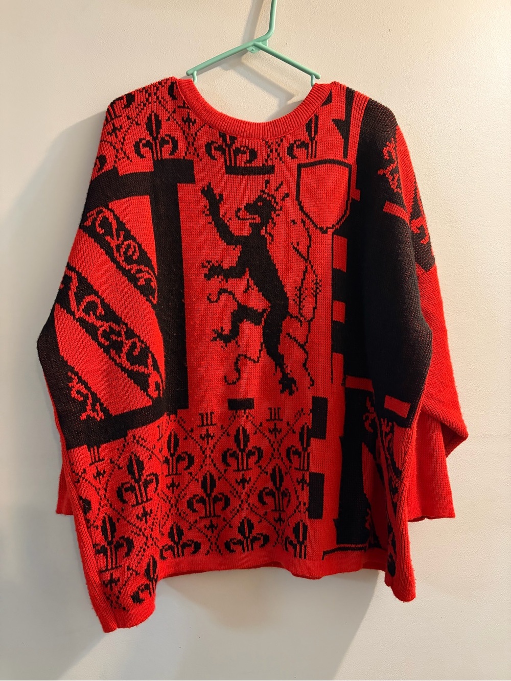 Vintage Renaissance Knitwear Red and Black Graphic Sweater